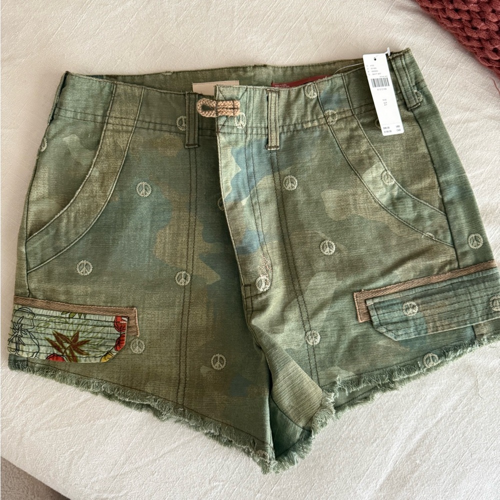 Anthropologie Olive Camouflage Cargo Shorts